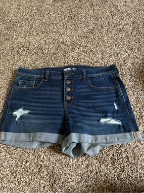Old Navy mid rise button front denim boyfriend shorts size 10